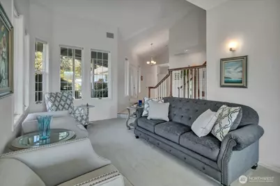 20204 Island Parkway E, Lake Tapps, WA 98391 - Photo 4