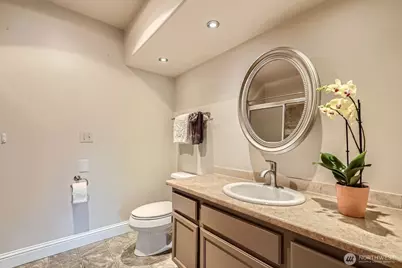 4105 Providence Point Drive SE, Issaquah, WA 98029 - Photo 24