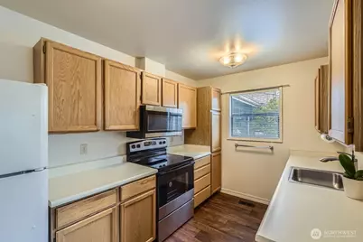 4105 Providence Point Drive SE, Issaquah, WA 98029 - Photo 12