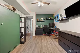 241 NE Watson Ct, Bremerton, WA 98311 - Photo 24