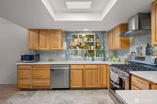 241 NE Watson Ct, Bremerton, WA 98311 - Photo 16