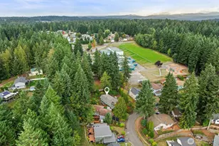 241 NE Watson Ct, Bremerton, WA 98311 - Photo 34