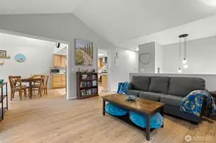 241 NE Watson Ct, Bremerton, WA 98311 - Photo 6