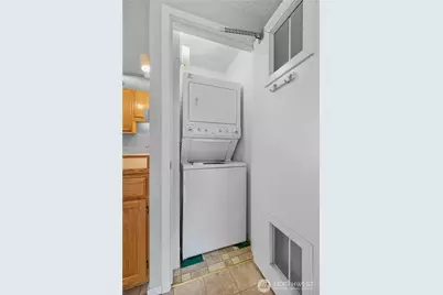 359 7th Street SE #2, Puyallup, WA 98372 - Photo 18