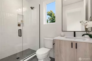 138 8th Ct, Kirkland, WA 98033 - Photo 30