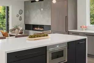 138 8th Ct, Kirkland, WA 98033 - Photo 12