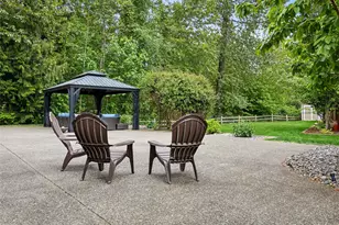 20714 61st St E, Bonney Lake, WA 98391 - Photo 26