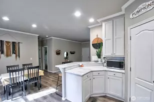 271 E Lansky Dr, Shelton, WA 98584 - Photo 12