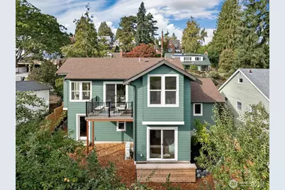 4808 54th Avenue S, Seattle, WA 98118 - Photo 2