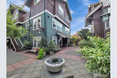 5430 California Avenue SW #3B, Seattle, WA 98136 - Photo 1