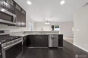 20511 12th Ave Ct E, Spanaway, WA 98387 - Photo 8