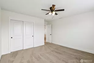 714 SE 37th St, Battle Ground, WA 98604 - Photo 14