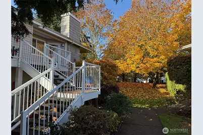 11130 SE 208th Street #A204, Kent, WA 98031 - Photo 4