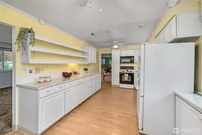 1425 33rd Street SE, Auburn, WA 98002 - Photo 8