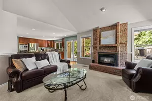 26008 SE 30th St, Sammamish, WA 98075 - Photo 10