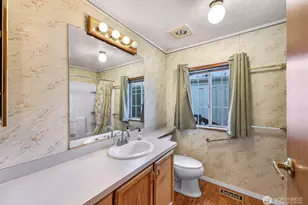2015 24th St, Bellingham, WA 98225 - Photo 12