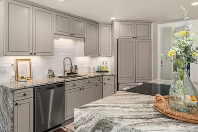 10427 248th Avenue NE, Redmond, WA 98053 - Photo 8