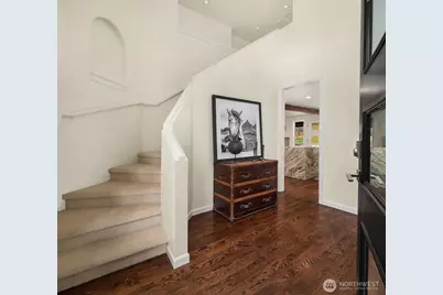 10427 248th Avenue NE, Redmond, WA 98053 - Photo 2