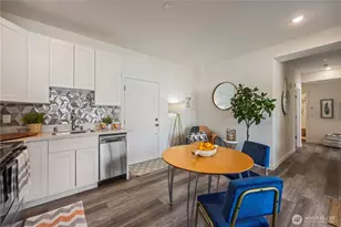 2152 N 185th St, Shoreline, WA 98133 - Photo 8