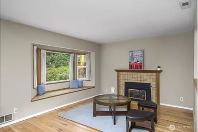 13028 Juanita Drive NE, Kirkland, WA 98034 - Photo 10