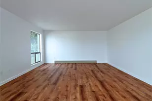 2104 Alki Ave SW, Seattle, WA 98116 - Photo 10