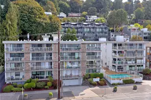 2104 Alki Ave SW, Seattle, WA 98116 - Photo 32