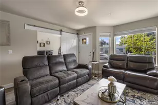 213 Norpoint Way NE, Tacoma, WA 98422 - Photo 2