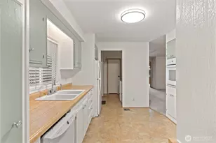 1311 Maple St, Wenatchee, WA 98801 - Photo 10