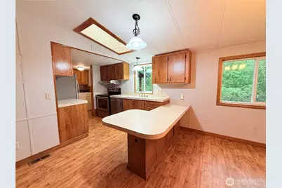 55509 310th Avenue Court E, Ashford, WA 98304 - Photo 10