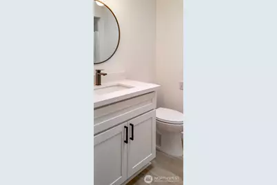 6320 Gregory Street W, University Place, WA 98466 - Photo 14