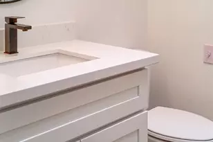 6320 Gregory St W, University Place, WA 98466 - Photo 14