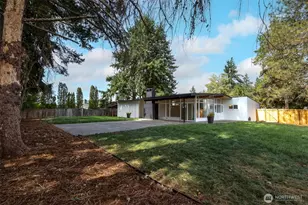 6320 Gregory St W, University Place, WA 98466 - Photo 28