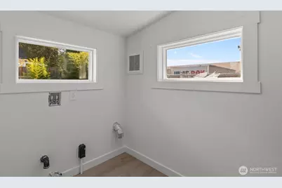 5703 Parker Road E #2, Sumner, WA 98390 - Photo 16