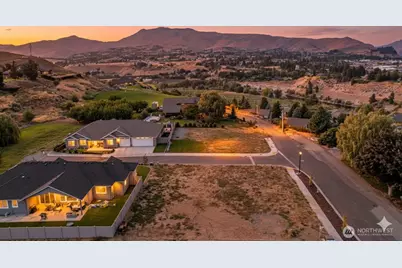 2140 Covey Ridge Lane, Wenatchee, WA 98801 - Photo 2