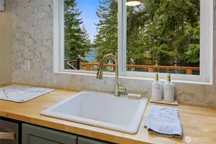 304292 Hwy 101, Brinnon, WA 98320 - Photo 26