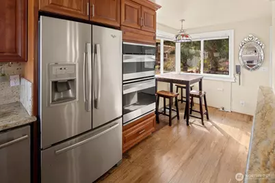 10008 Rainier Avenue S, Seattle, WA 98178 - Photo 14