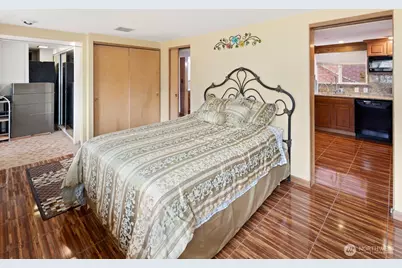 10008 Rainier Avenue S, Seattle, WA 98178 - Photo 28