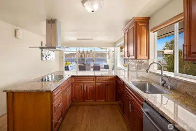 10008 Rainier Avenue S, Seattle, WA 98178 - Photo 20