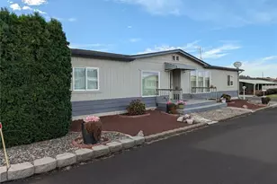 1427 Jasper St, Walla Walla, WA 99362 - Photo 2
