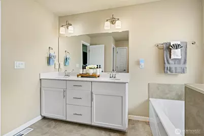 20408 SE 257th Street, Covington, WA 98042 - Photo 20