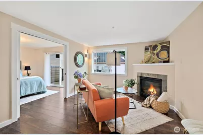 107 20th Avenue #306, Seattle, WA 98122 - Photo 4