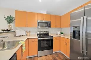 107 20th Ave, Seattle, WA 98122 - Photo 6