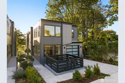1801 29th Avenue S, Seattle, WA 98144 - Photo 2