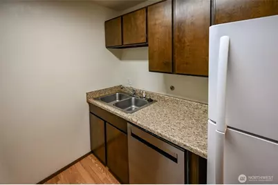 719 N 85th Street, Seattle, WA 98103 - Photo 8