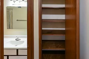 719 N 85th St, Seattle, WA 98103 - Photo 12