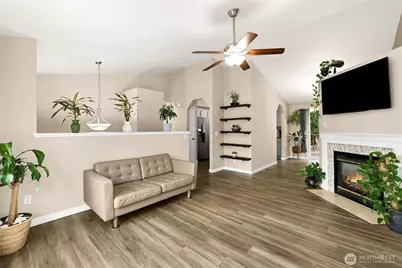 7215 36th Court SE, Lacey, WA 98503 - Photo 4