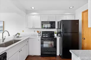 603 7th Ave N, Edmonds, WA 98020 - Photo 8