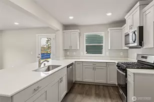 3917 Hyde Loop NE, Olympia, WA 98506 - Photo 8