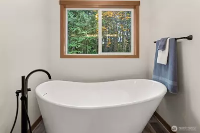 21 SE Neiland Court W, Shelton, WA 98584 - Photo 14