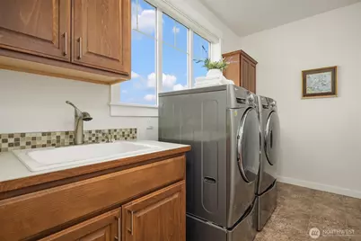 9813 NE 145th Street, Bothell, WA 98011 - Photo 36